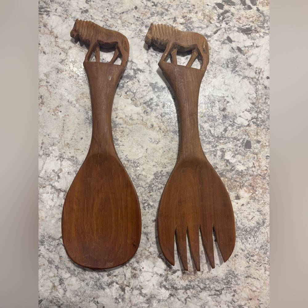Wooden kitchen decor